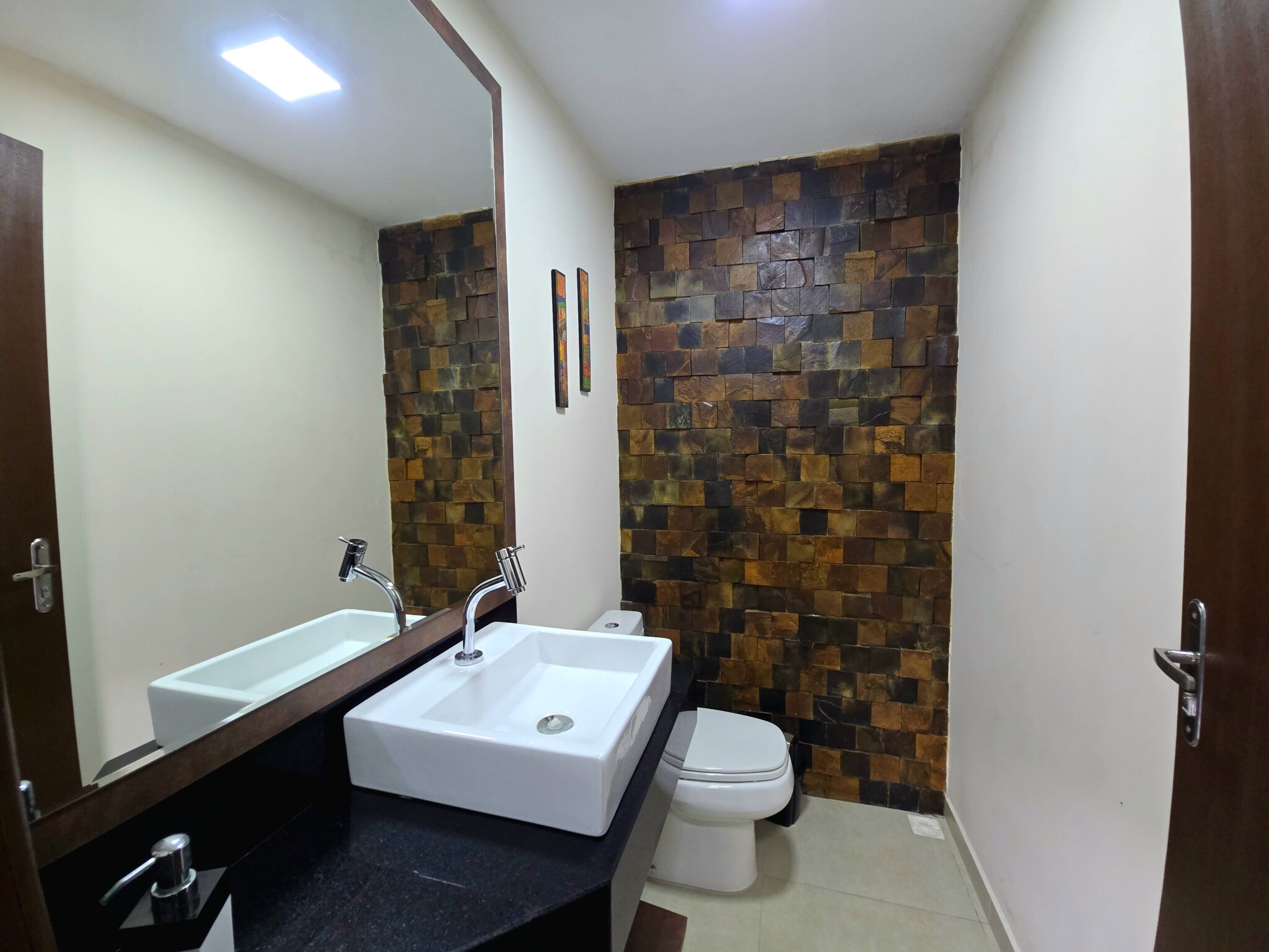 Casa de Alto Padrão á Venda no Gravatá em Navegantes Casa de Alto Padrão á Venda no Gravatá em Navegantes