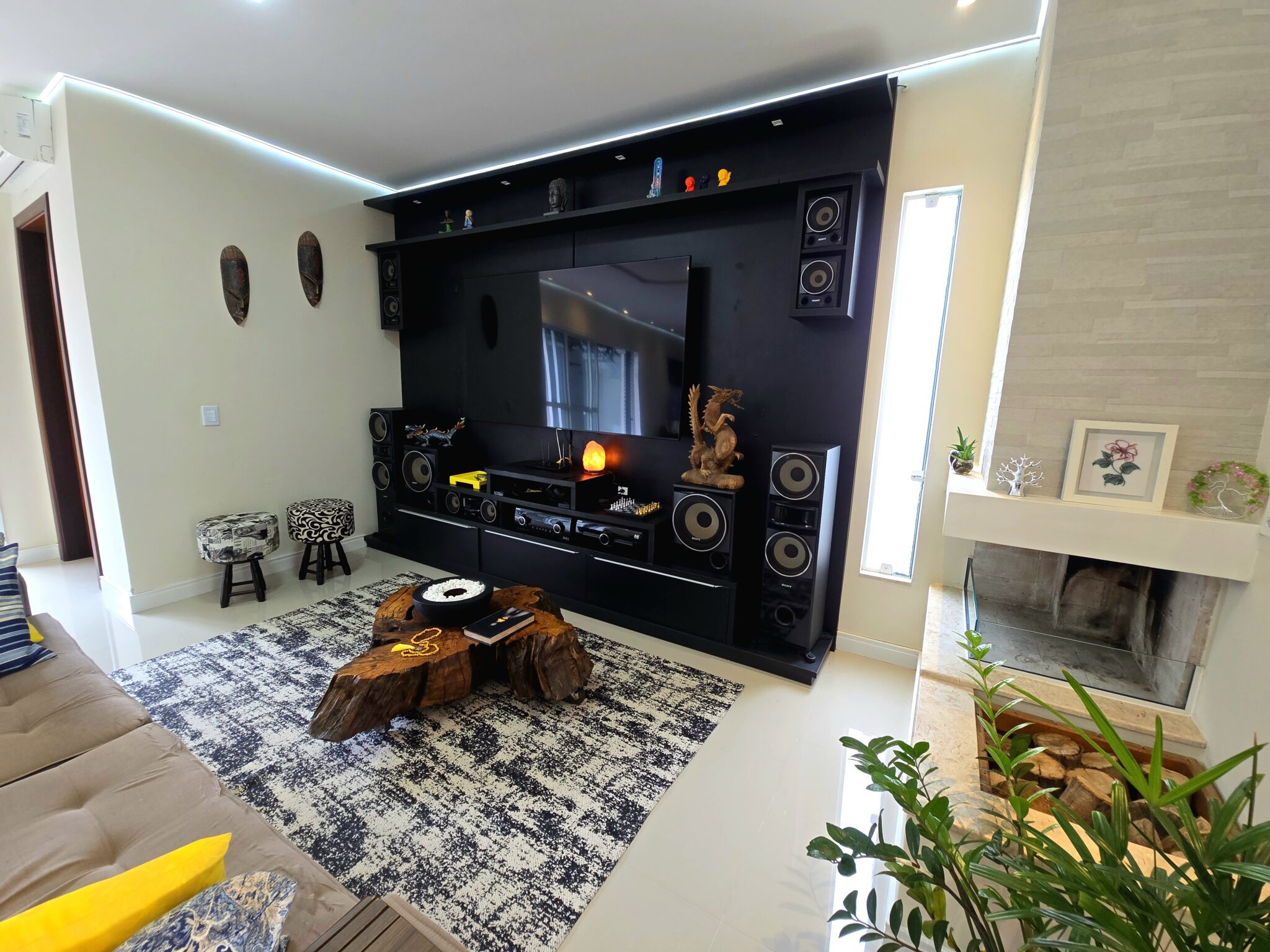 Casa de Alto Padrão á Venda no Gravatá em Navegantes Casa de Alto Padrão á Venda no Gravatá em Navegantes