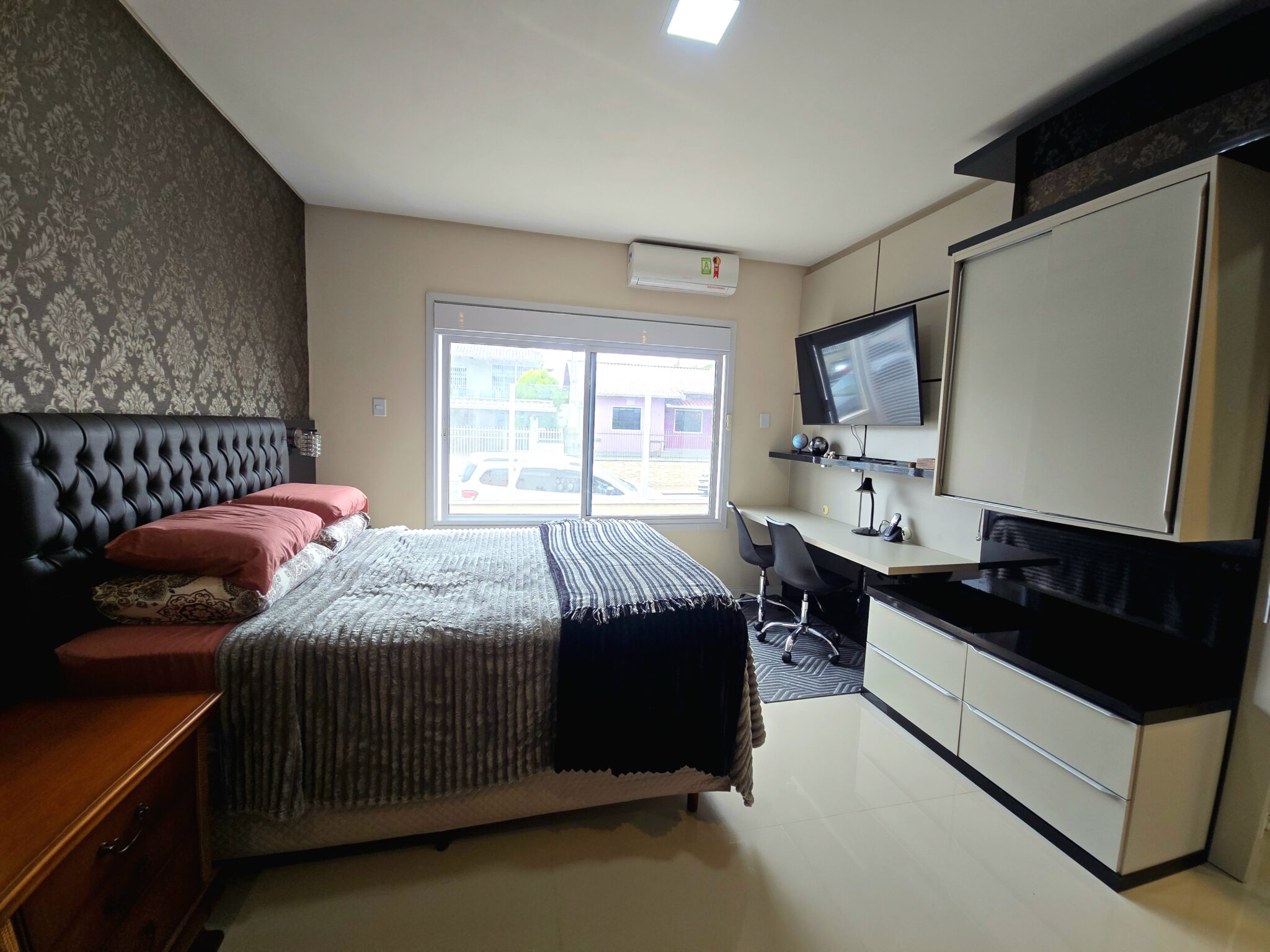 Casa de Alto Padrão á Venda no Gravatá em Navegantes Casa de Alto Padrão á Venda no Gravatá em Navegantes