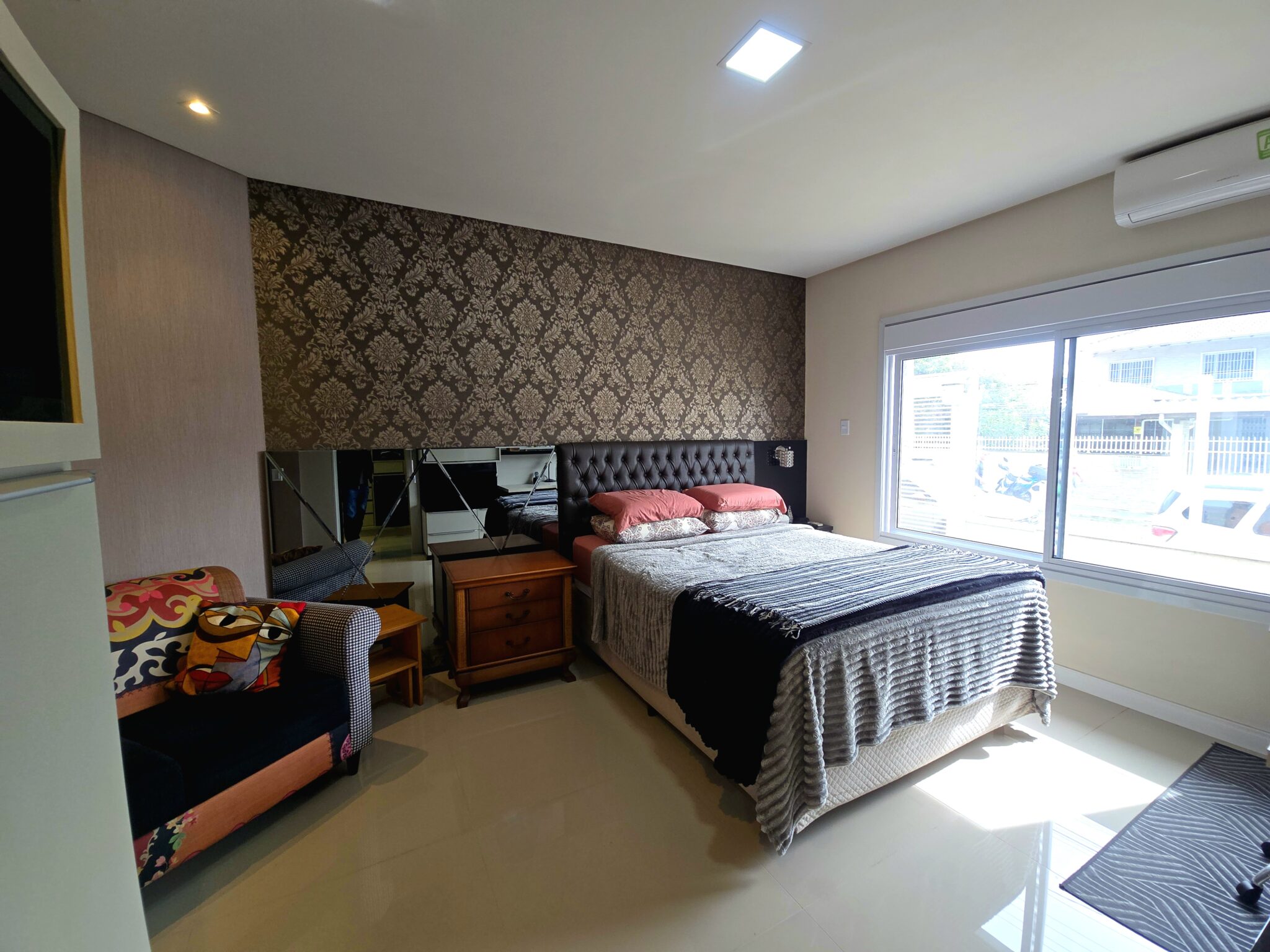 Casa de Alto Padrão á Venda no Gravatá em Navegantes Casa de Alto Padrão á Venda no Gravatá em Navegantes